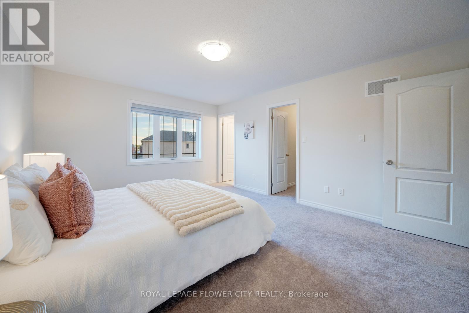 190 Palace Street, Thorold, Ontario  L2V 0N2 - Photo 34 - X12474571