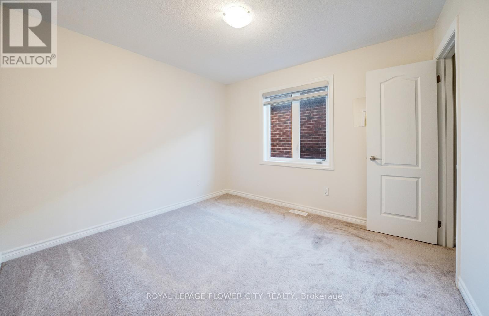 190 Palace Street, Thorold, Ontario  L2V 0N2 - Photo 35 - X12474571