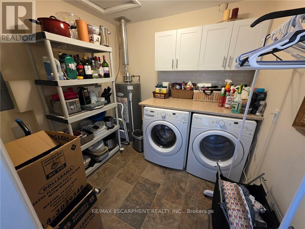 49 Bishop Reding Trail, Hamilton, Ontario  L9B 1T8 - Photo 11 - X12474610
