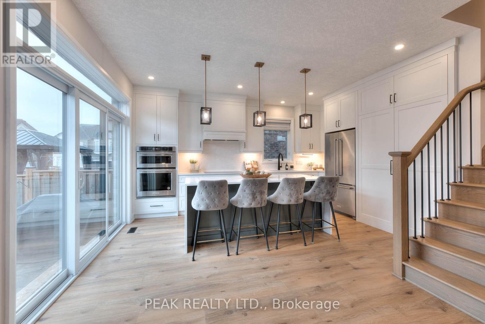 231 Forest Creek Drive, Kitchener, Ontario  N2R 0M2 - Photo 13 - X12474680