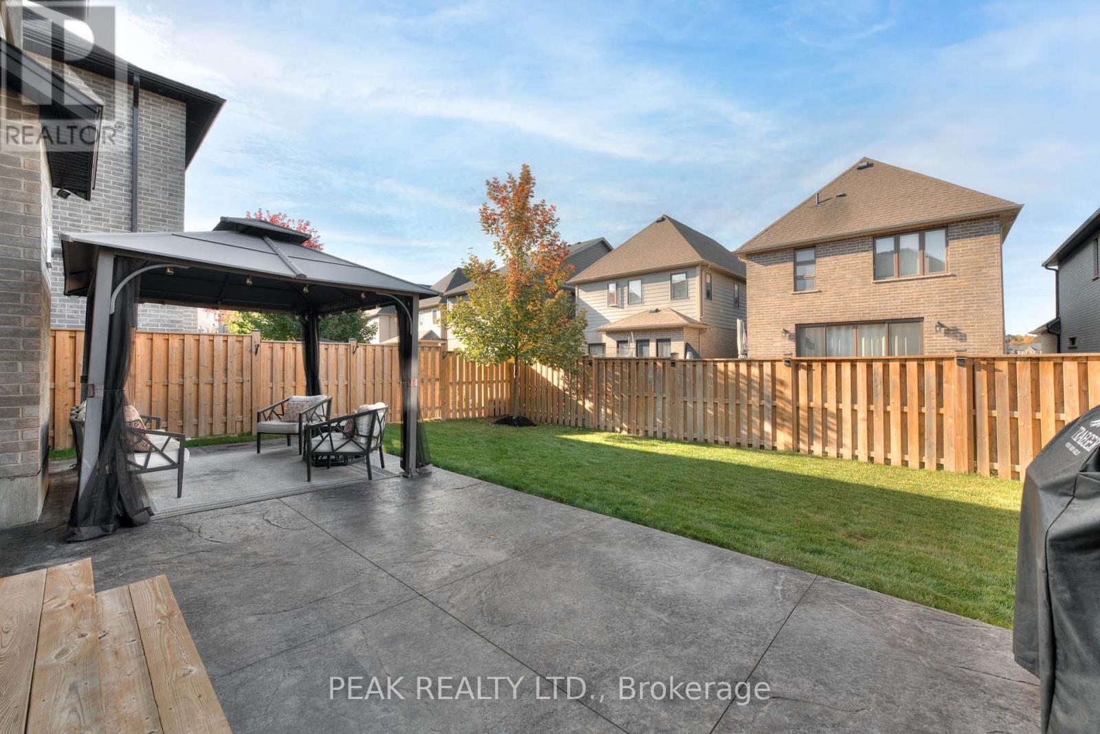231 Forest Creek Drive, Kitchener, Ontario  N2R 0M2 - Photo 40 - X12474680