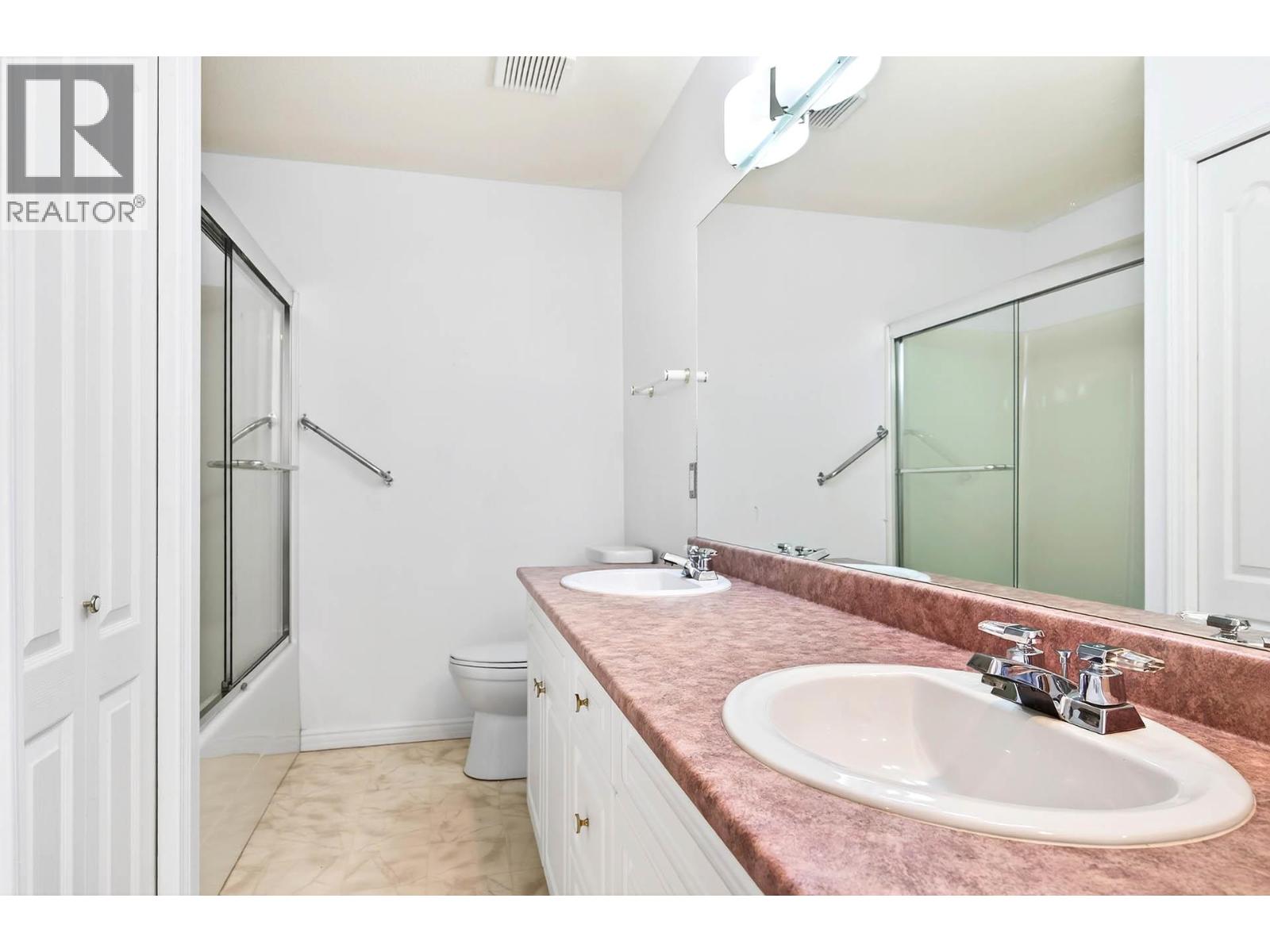 3460 Navatanee Drive, Kamloops, British Columbia  V2H 1S1 - Photo 27 - 10366414