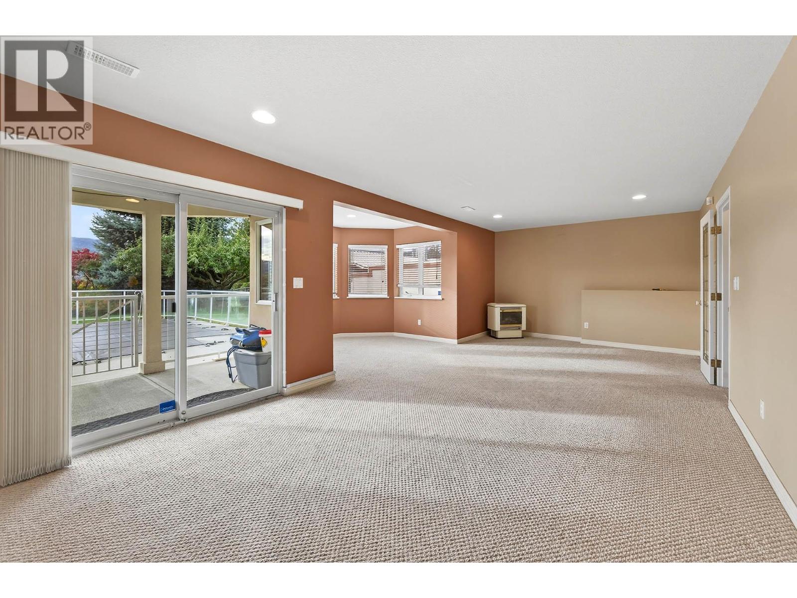 3460 Navatanee Drive, Kamloops, British Columbia  V2H 1S1 - Photo 35 - 10366414