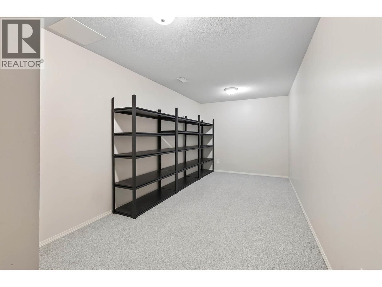 3460 Navatanee Drive, Kamloops, British Columbia  V2H 1S1 - Photo 37 - 10366414