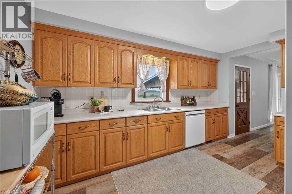 7082 Rainham Road, Dunnville, Ontario  N1A 2W8 - Photo 13 - 40781063