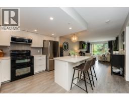 204 285 NEWPORT DRIVE, Port Moody, British Columbia