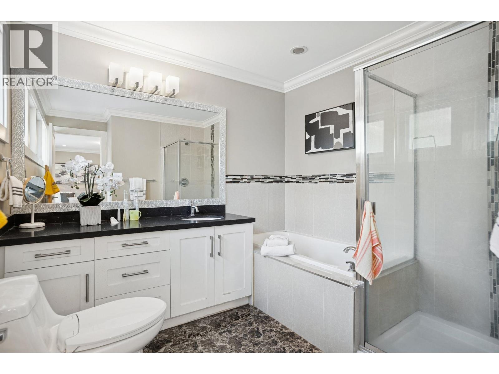 102 910 Delestre Avenue, Coquitlam, British Columbia  V3K 2G6 - Photo 24 - R3060618