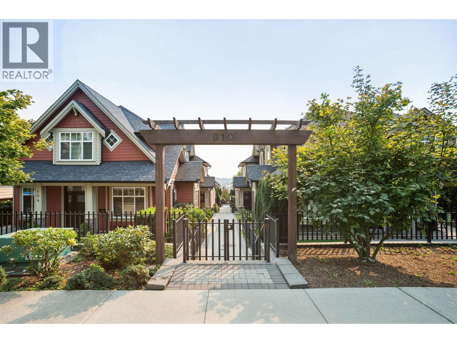 102 910 Delestre Avenue, Coquitlam, British Columbia  V3K 2G6 - Photo 37 - R3060618