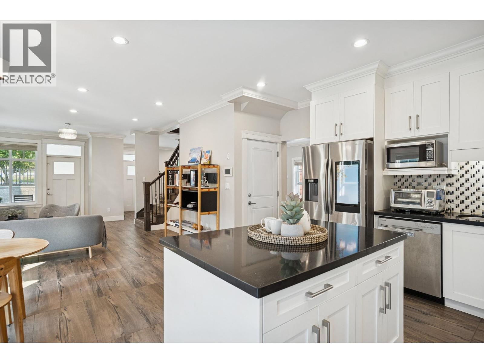 102 910 Delestre Avenue, Coquitlam, British Columbia  V3K 2G6 - Photo 7 - R3060618