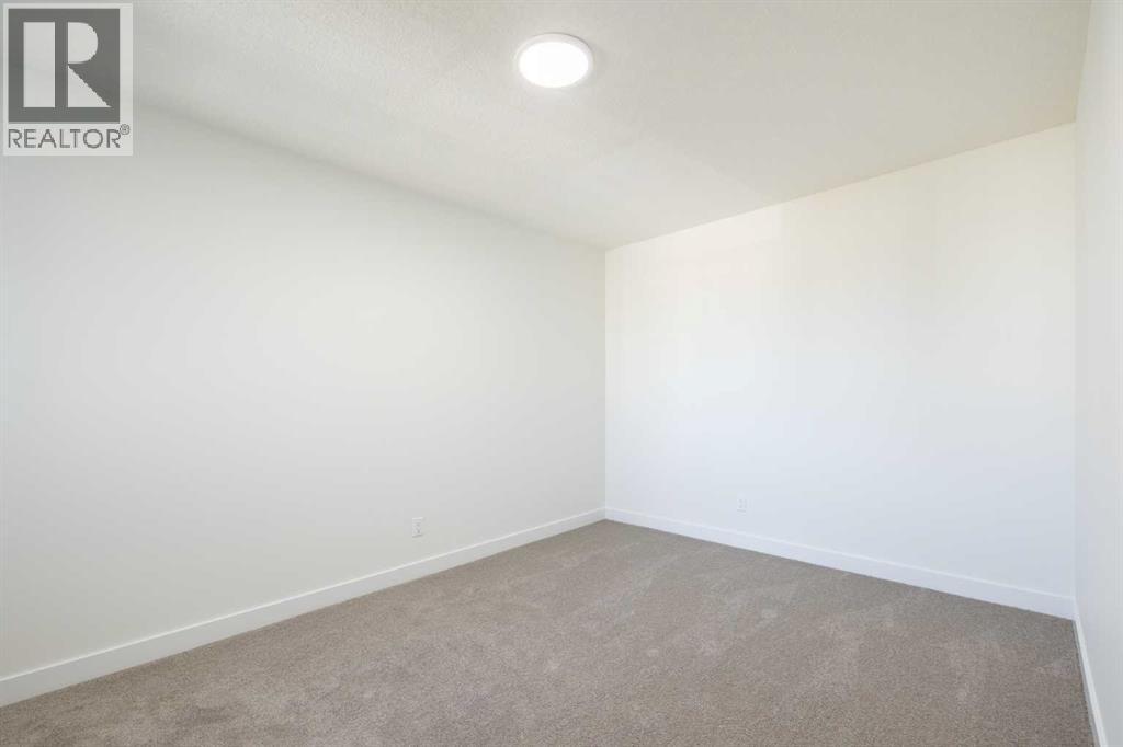 81 Sora Gardens Se, Calgary, Alberta  T3S 0V3 - Photo 26 - A2261392