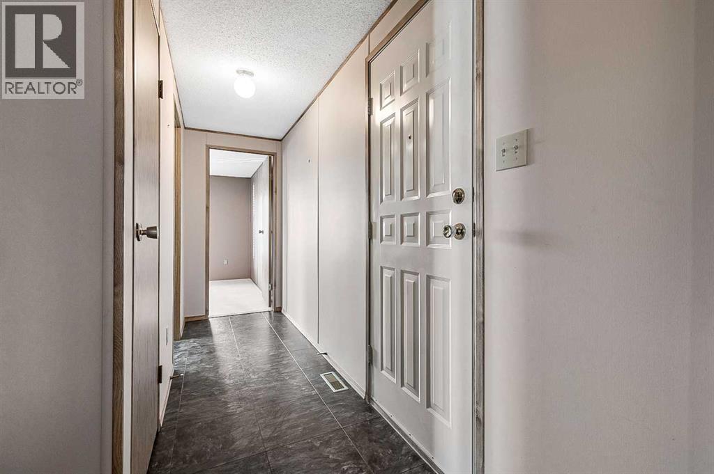 422 Homestead Trail Se, High River, Alberta  T1V 1J9 - Photo 7 - A2265914