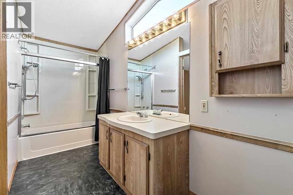 422 Homestead Trail Se, High River, Alberta  T1V 1J9 - Photo 17 - A2265914