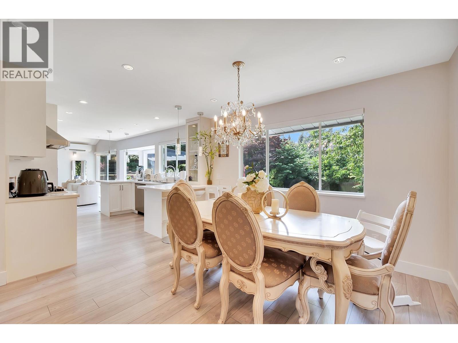 633 Fir Street, North Vancouver, British Columbia  V7M 1W3 - Photo 10 - R3060589