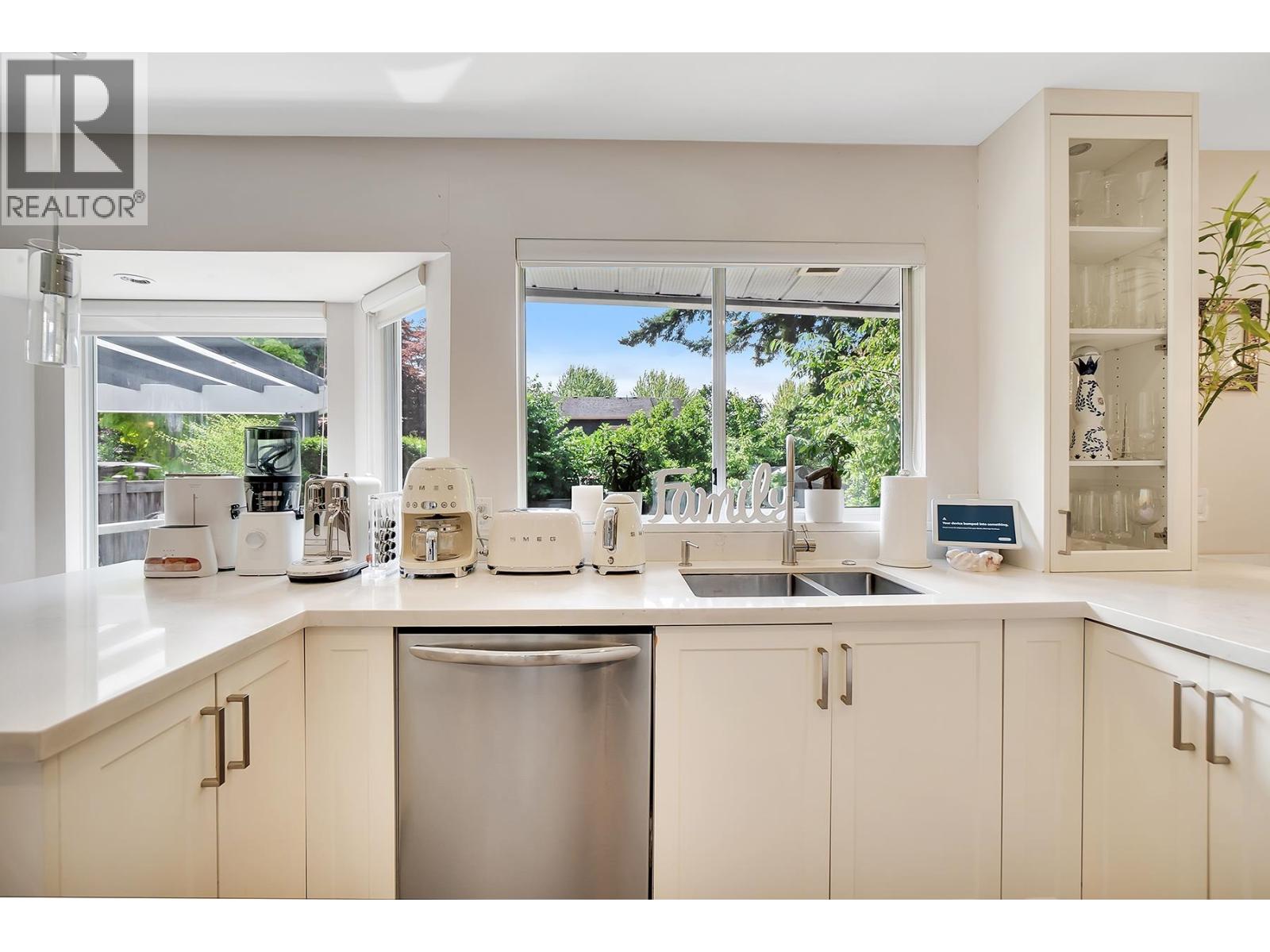 633 Fir Street, North Vancouver, British Columbia  V7M 1W3 - Photo 16 - R3060589