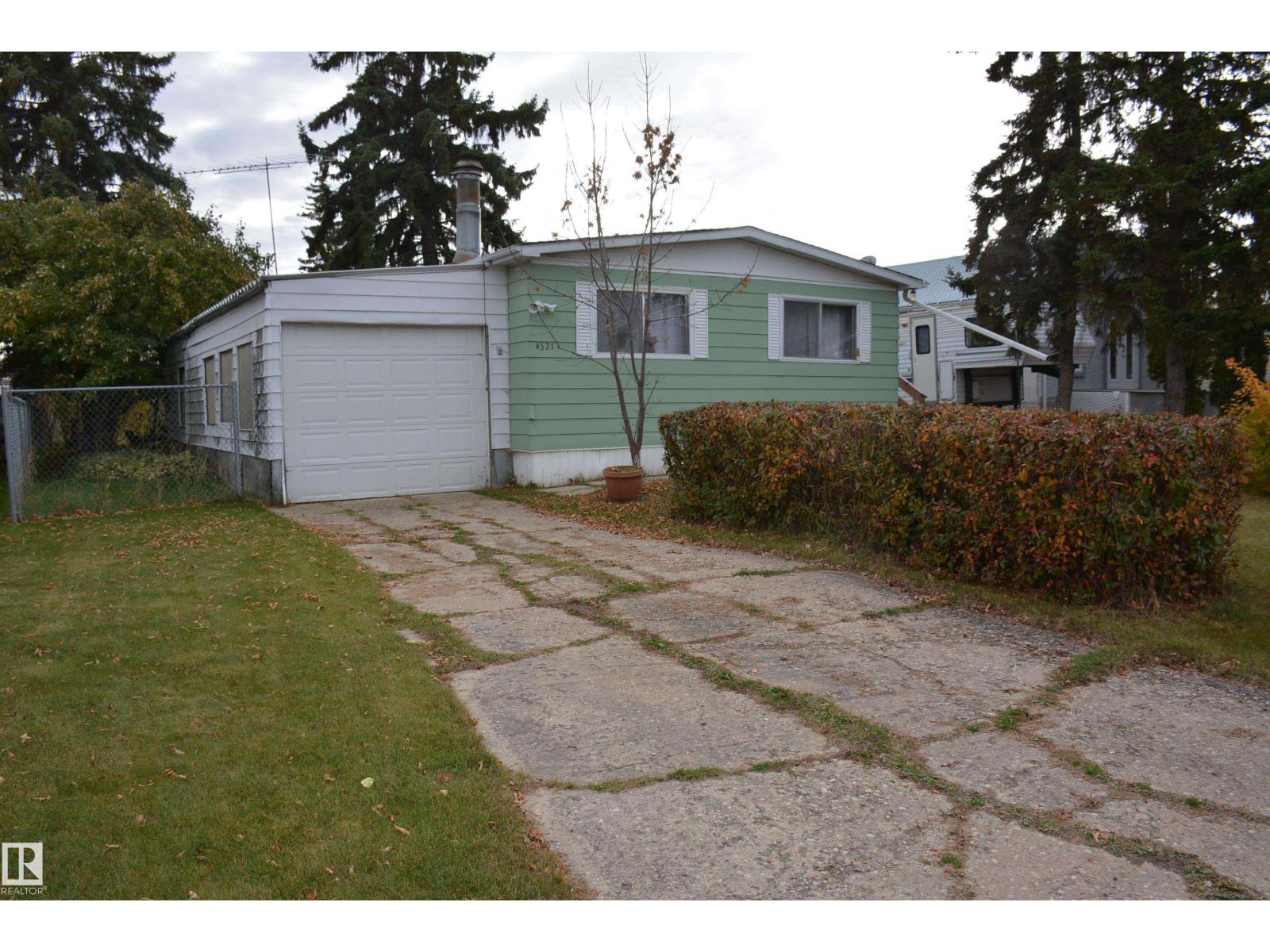 4521 51 Av, Barrhead, Alberta  T7N 1A3 - Photo 1 - E4462974