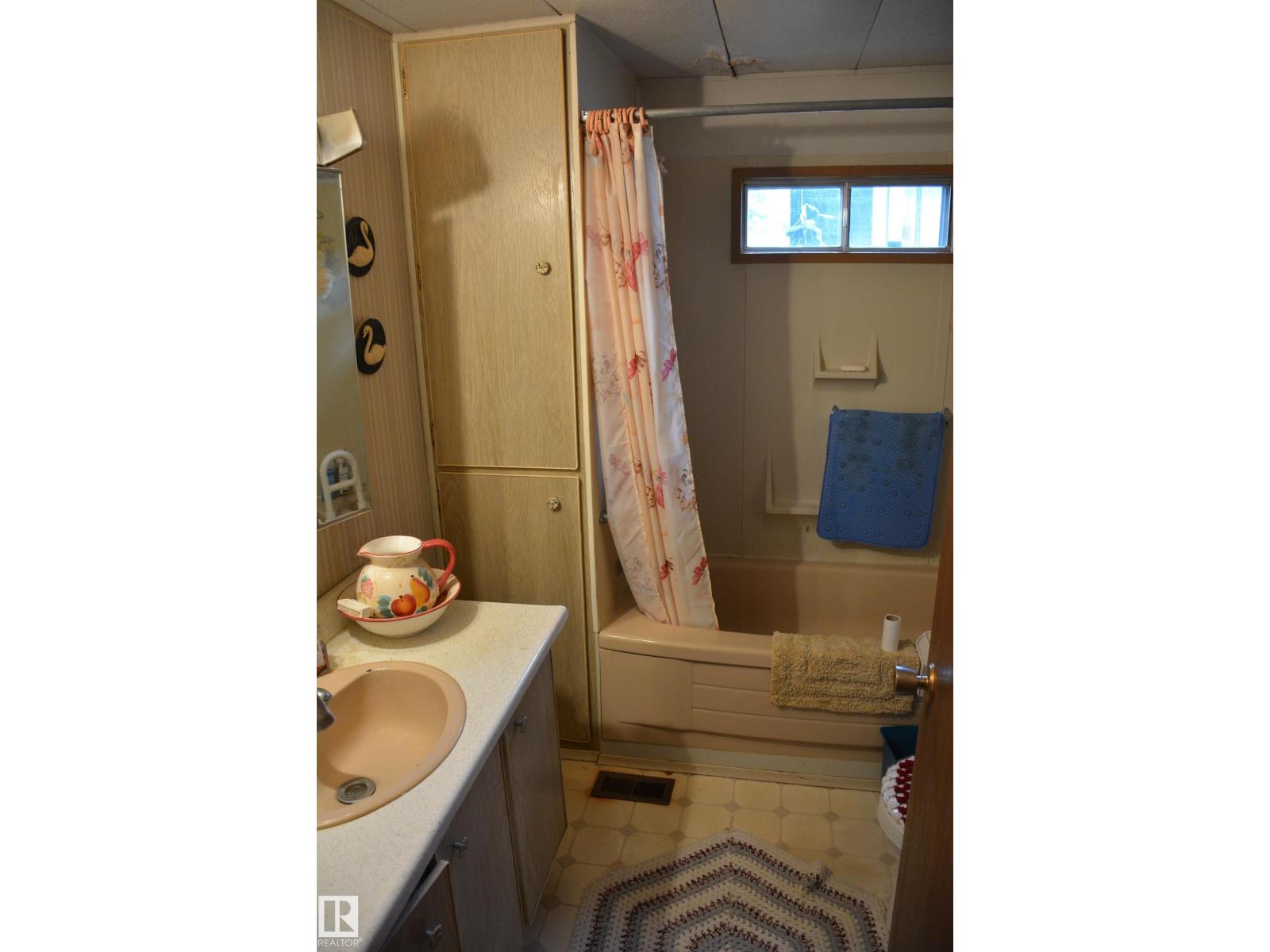 4521 51 Av, Barrhead, Alberta  T7N 1A3 - Photo 17 - E4462974