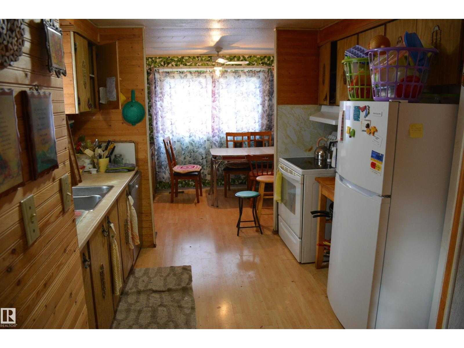 4521 51 Av, Barrhead, Alberta  T7N 1A3 - Photo 9 - E4462974