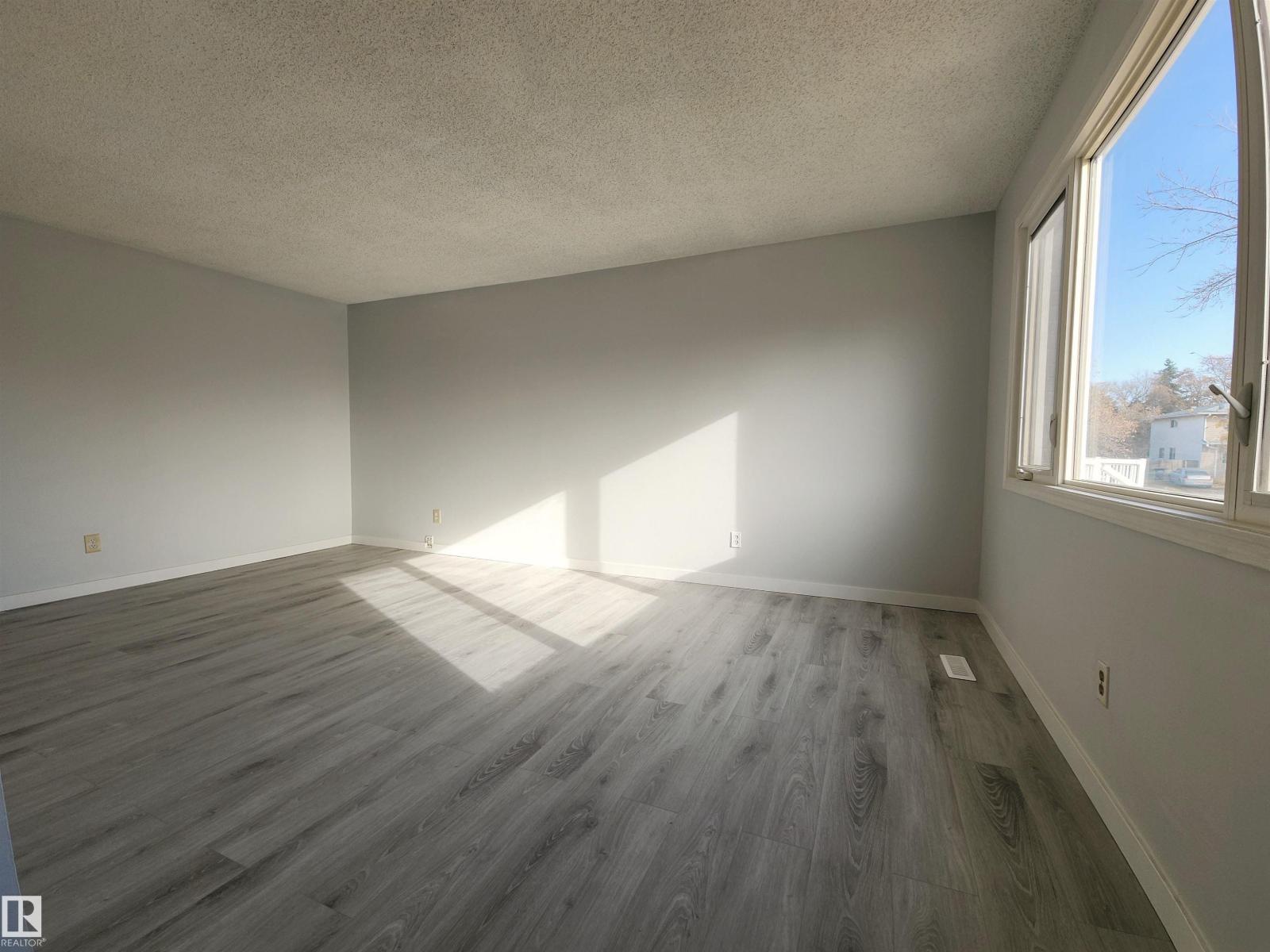 3014 132 Av Nw, Edmonton, Alberta  T5A 2Z1 - Photo 12 - E4462976