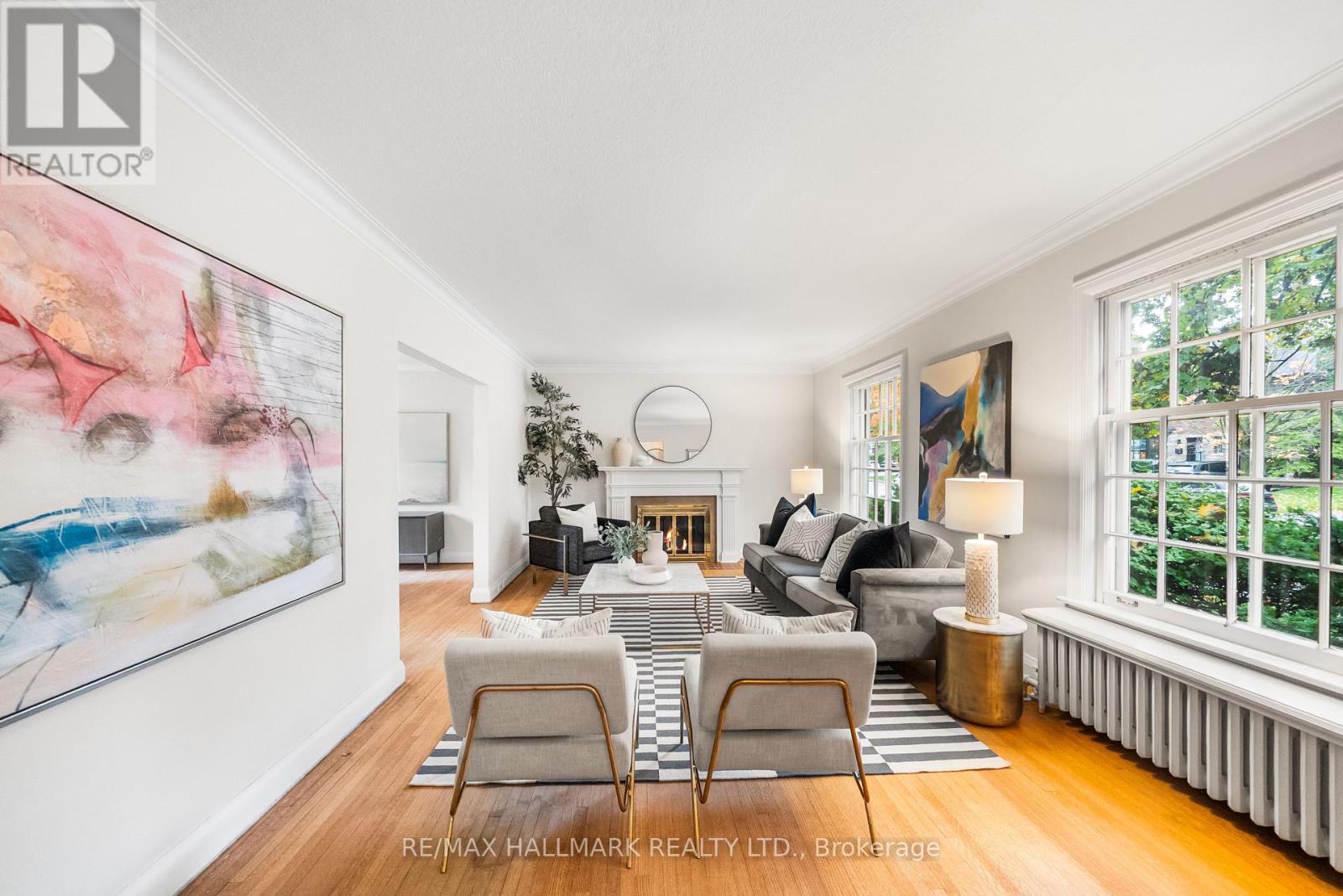 135 Mona Drive, Toronto, Ontario  M5N 2R7 - Photo 4 - C12474745