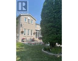 LOWER - 979 RAMBLEBERRY AVENUE, Pickering, Ontario