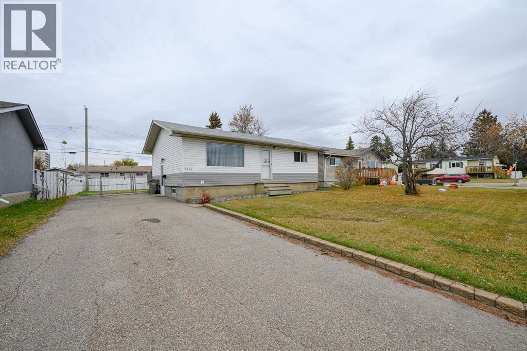 Property at 9614 91 A Avenue image 2