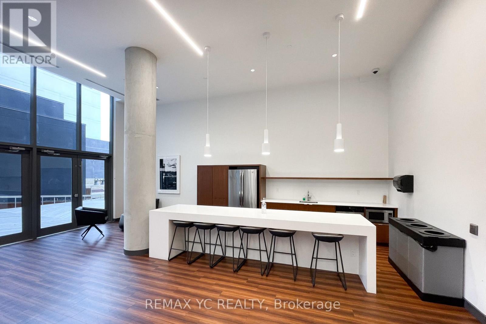 715 - 120 Varna Drive, Toronto, Ontario  M6A 0B3 - Photo 10 - C12474618