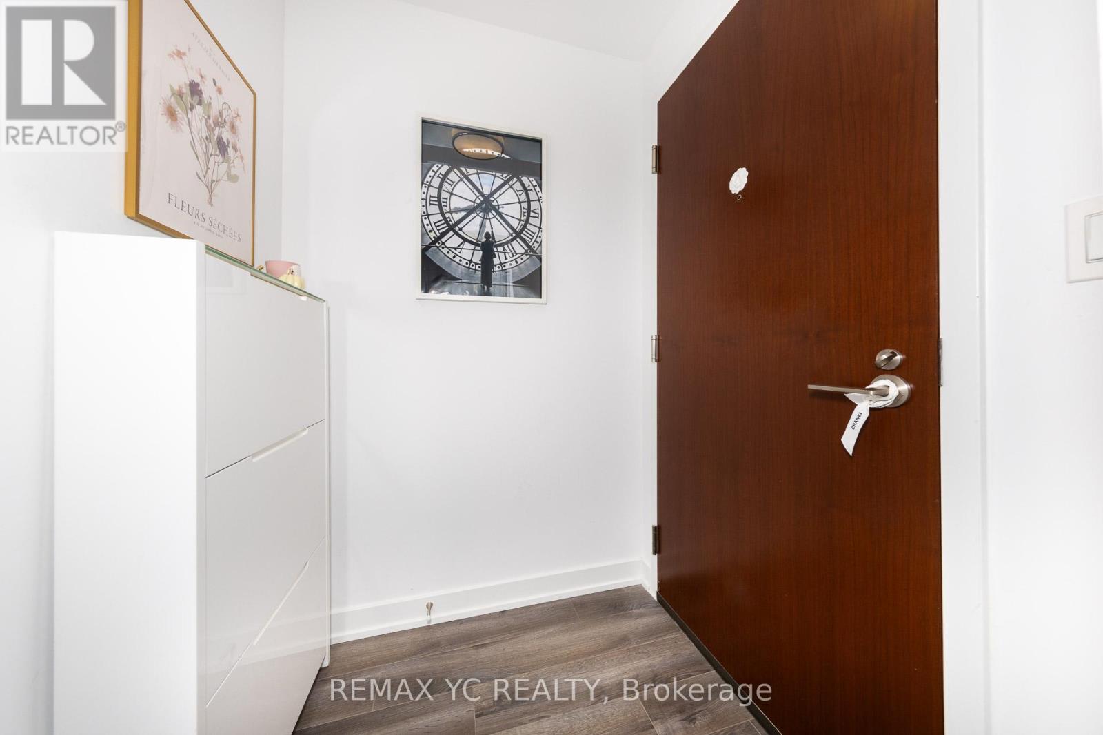 715 - 120 Varna Drive, Toronto, Ontario  M6A 0B3 - Photo 19 - C12474618