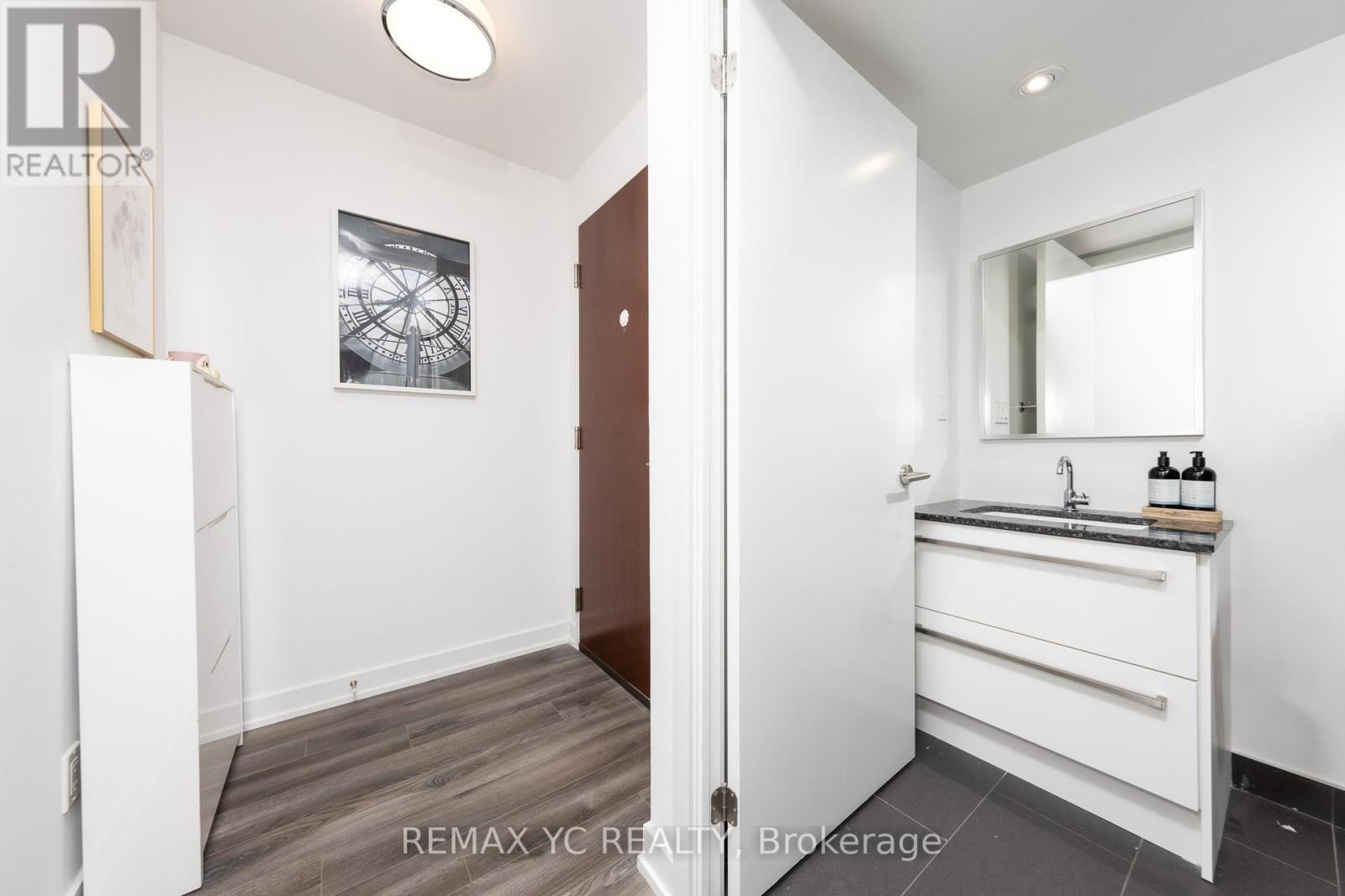 715 - 120 Varna Drive, Toronto, Ontario  M6A 0B3 - Photo 20 - C12474618