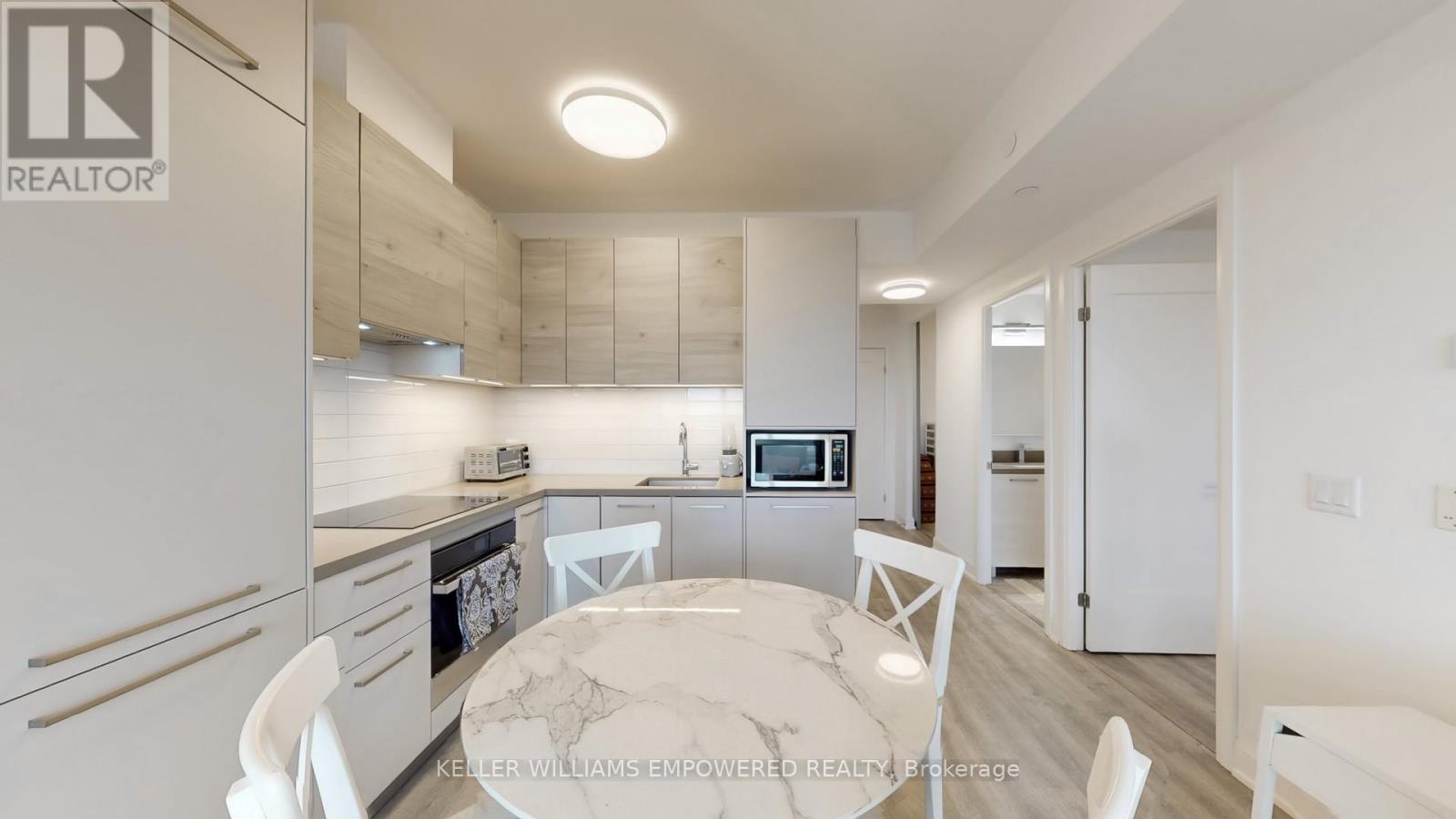2908 - 12 Gandhi Lane, Markham (Commerce Valley), Ontario  L3T 0G8 - Photo 6 - N12470546