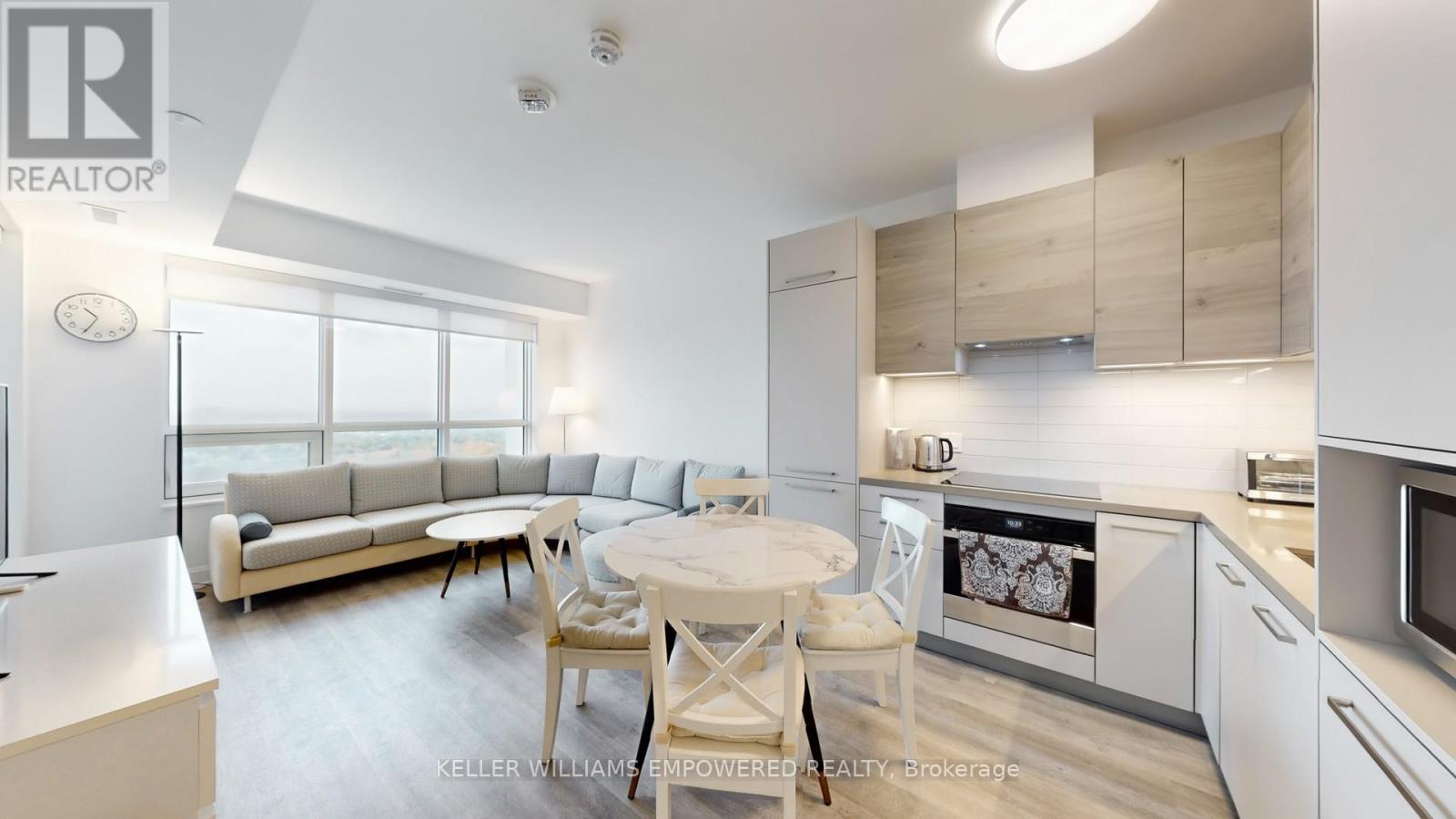 2908 - 12 Gandhi Lane, Markham (Commerce Valley), Ontario  L3T 0G8 - Photo 7 - N12470546