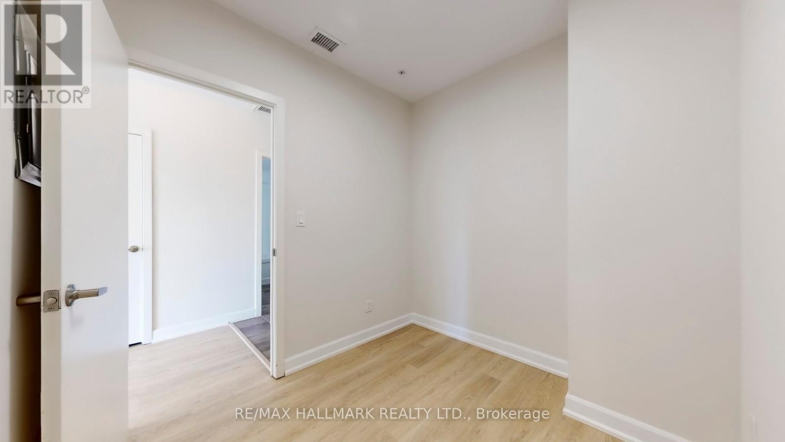711 - 1 Victoria Street S, Kitchener, Ontario  N2G 0B5 - Photo 30 - X12460298