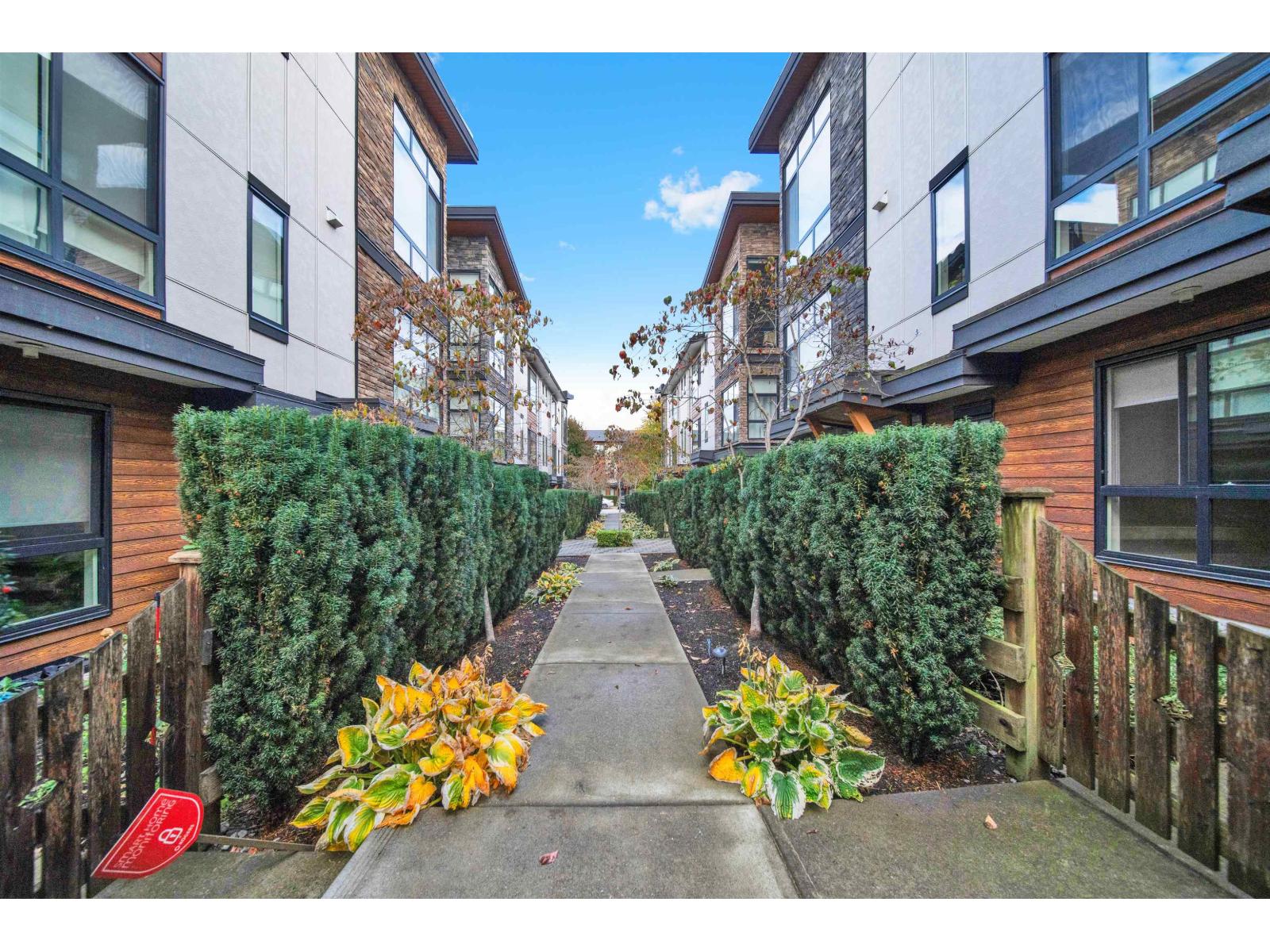 220 16488 64 Avenue, Surrey, British Columbia  V3S 6X6 - Photo 4 - R3059338