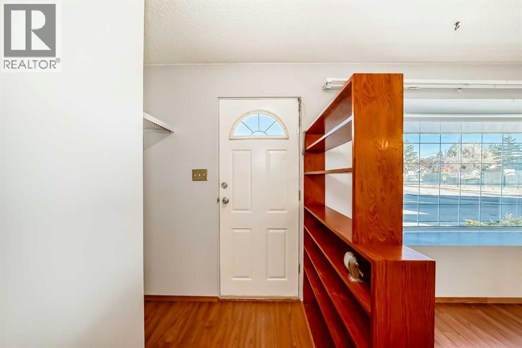 2137 20 Avenue, Didsbury, Alberta  T0M 0W0 - Photo 2 - A2265388