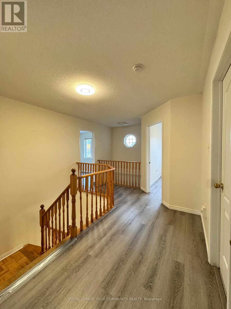 163 Flagstone Way, Newmarket, Ontario  L3X 2Z7 - Photo 14 - N12474702