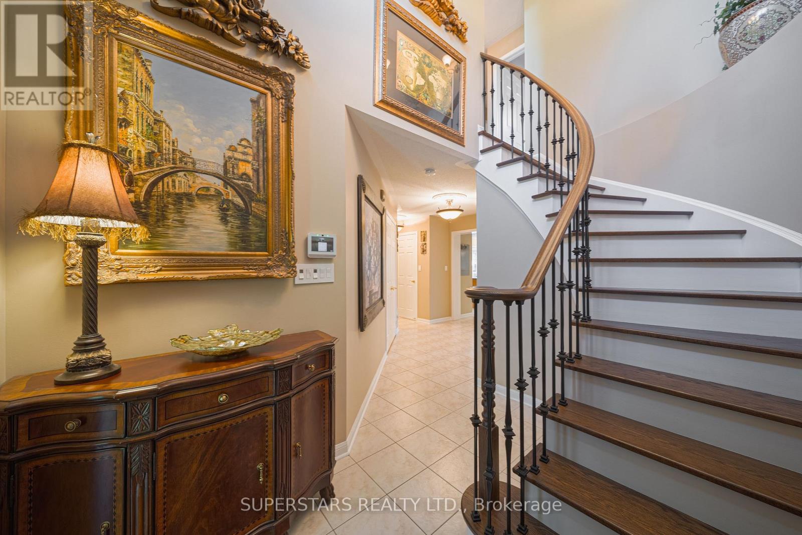 166 Worthington Avenue, Richmond Hill, Ontario  L4E 4N7 - Photo 10 - N12474718