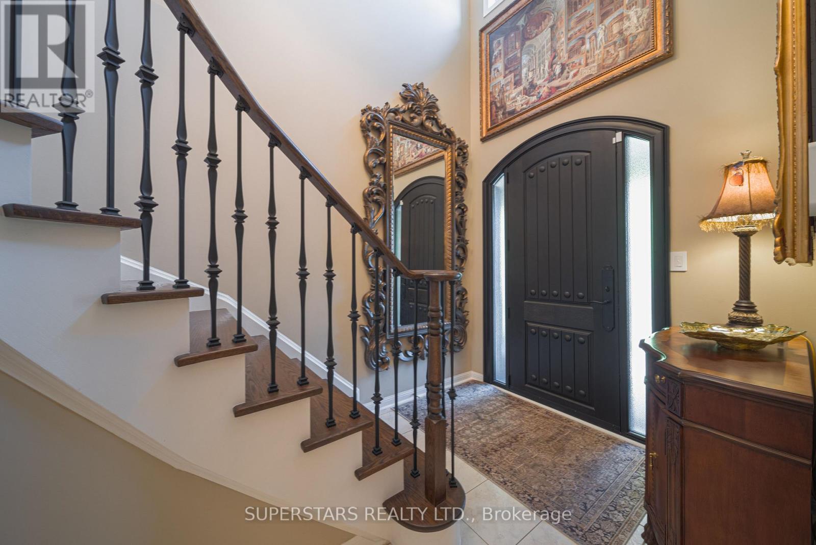 166 Worthington Avenue, Richmond Hill, Ontario  L4E 4N7 - Photo 9 - N12474718