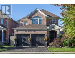 166 WORTHINGTON AVENUE, Richmond Hill, Ontario