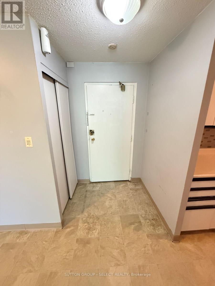 402 - 140 Park Avenue E, Chatham-Kent, Ontario  N7M 3V6 - Photo 10 - X12473684