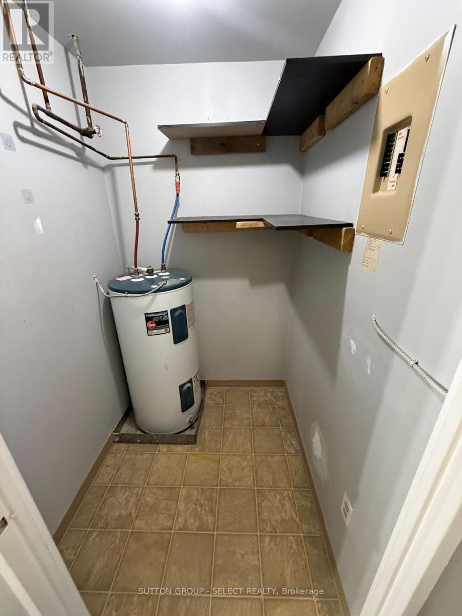 402 - 140 Park Avenue E, Chatham-Kent, Ontario  N7M 3V6 - Photo 24 - X12473684