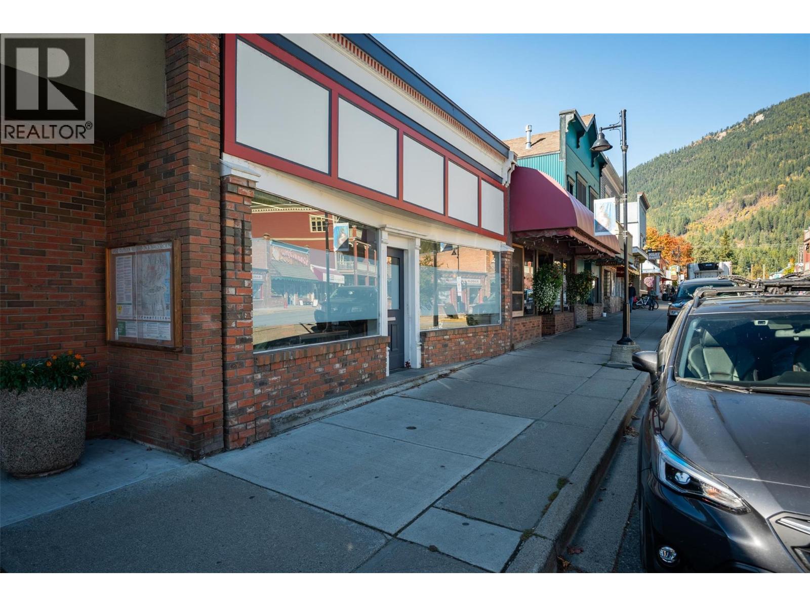 415 Front Street, Kaslo, British Columbia  V0G 1M0 - Photo 3 - 10365811