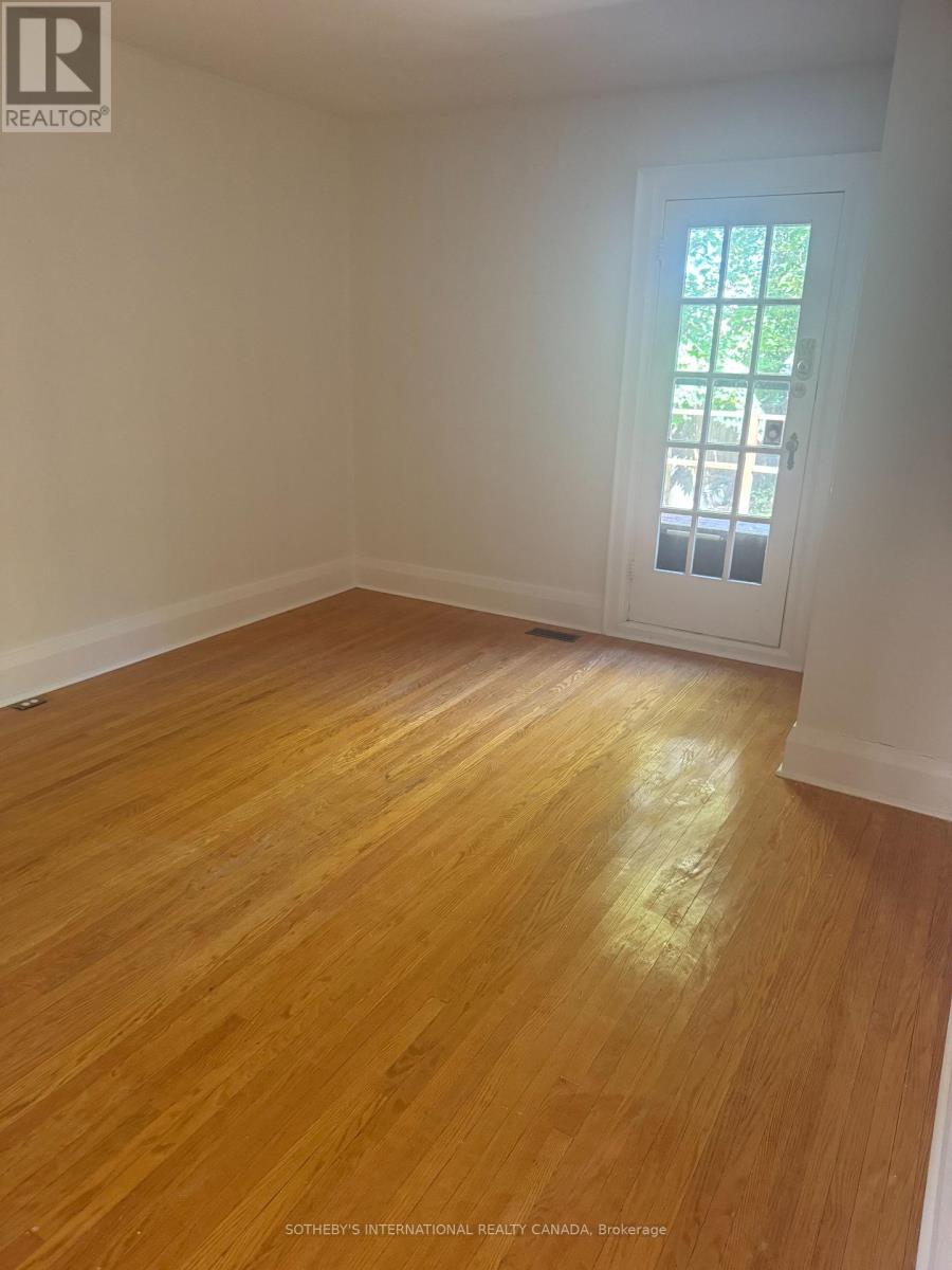 931 Royal York Road, Toronto, Ontario  M8Y 2V8 - Photo 6 - W12474701