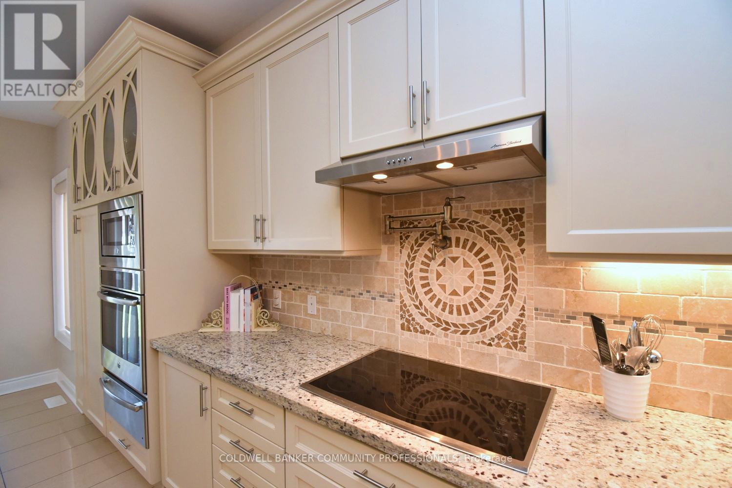 5 Dillon Drive, Brampton, Ontario  L6X 3B6 - Photo 11 - W12474743