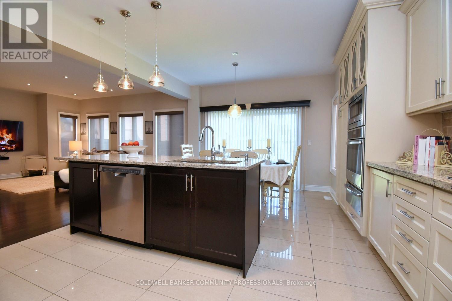 5 Dillon Drive, Brampton, Ontario  L6X 3B6 - Photo 12 - W12474743