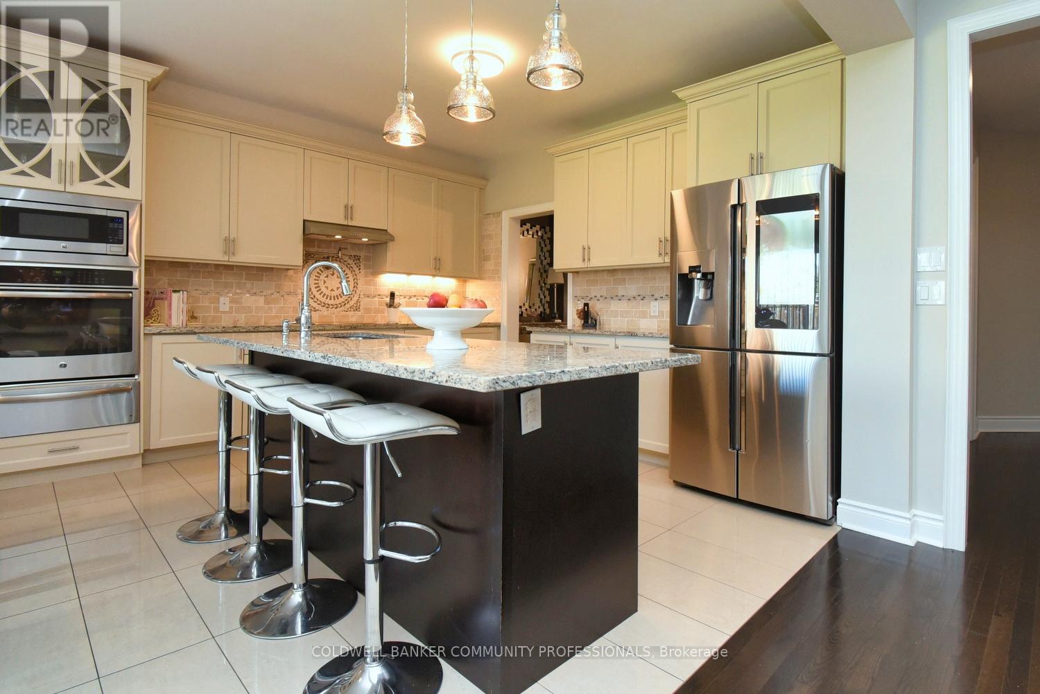 5 Dillon Drive, Brampton, Ontario  L6X 3B6 - Photo 14 - W12474743