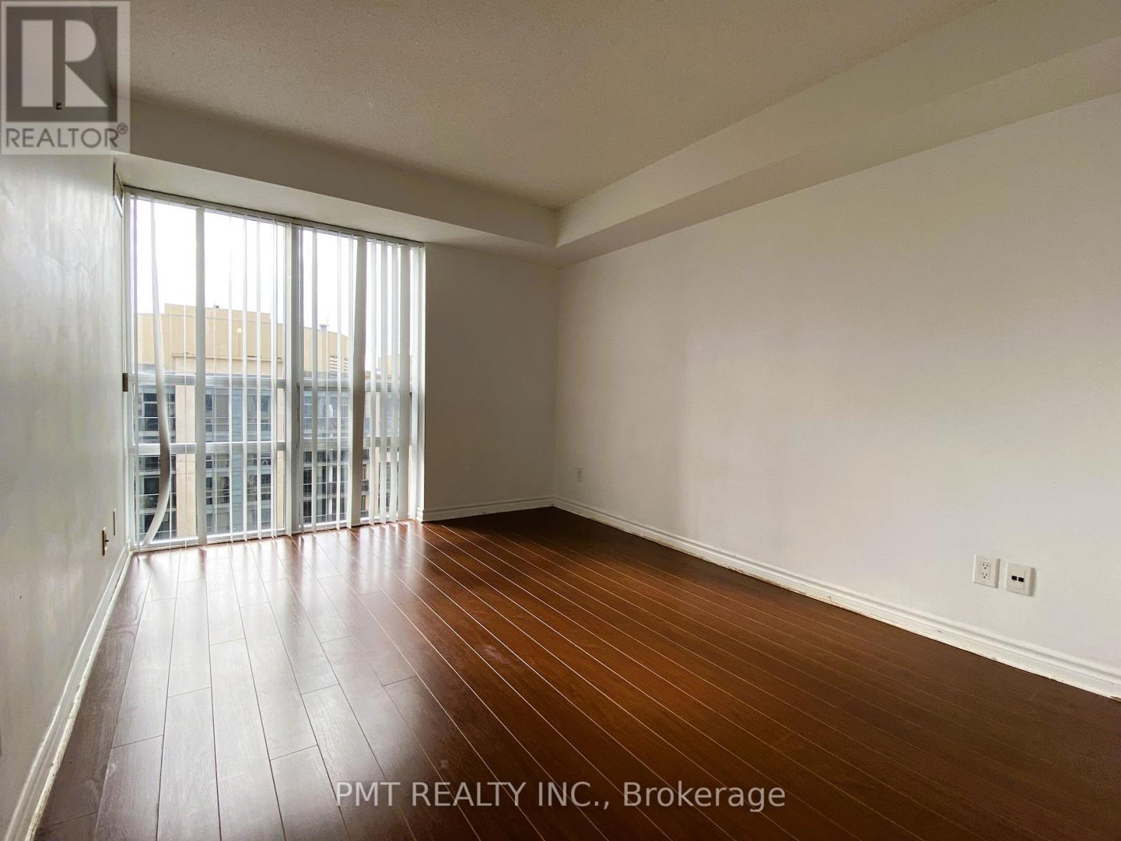 2203 - 5 Michael Power Place, Toronto, Ontario  M9A 0A3 - Photo 13 - W12474744