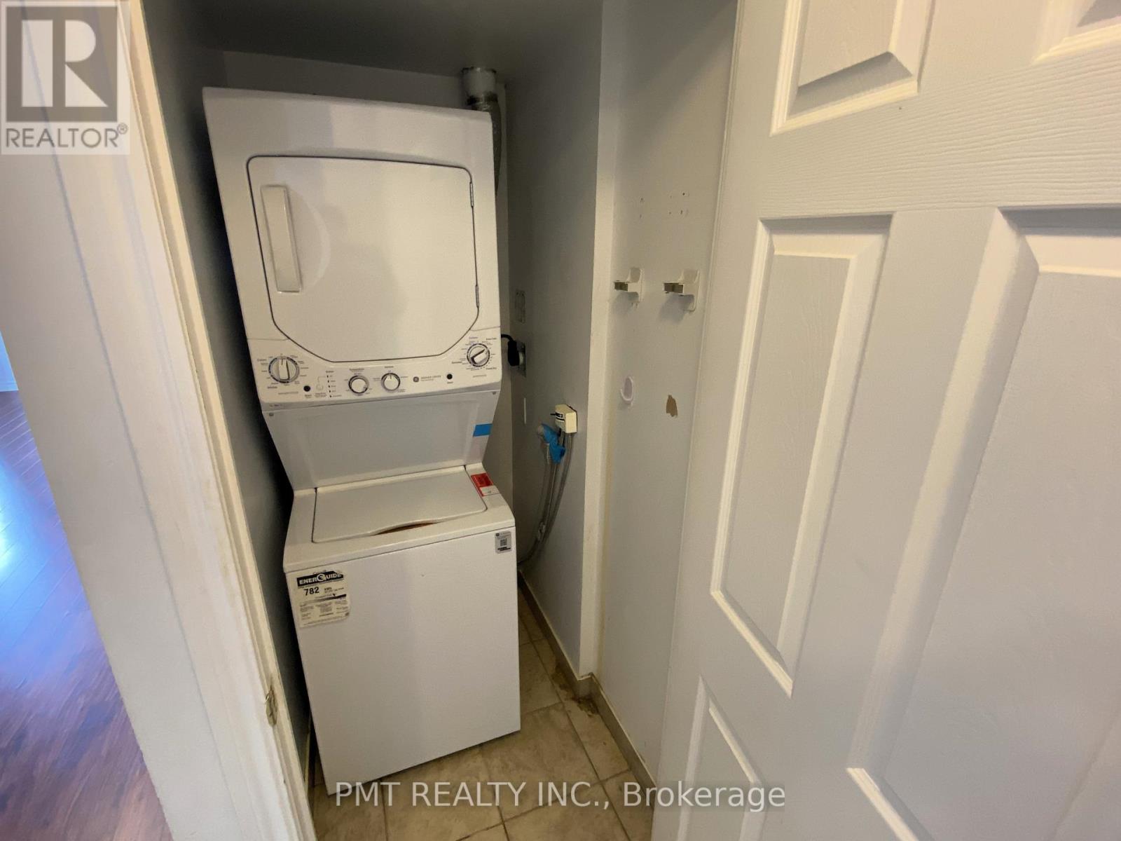 2203 - 5 Michael Power Place, Toronto, Ontario  M9A 0A3 - Photo 22 - W12474744
