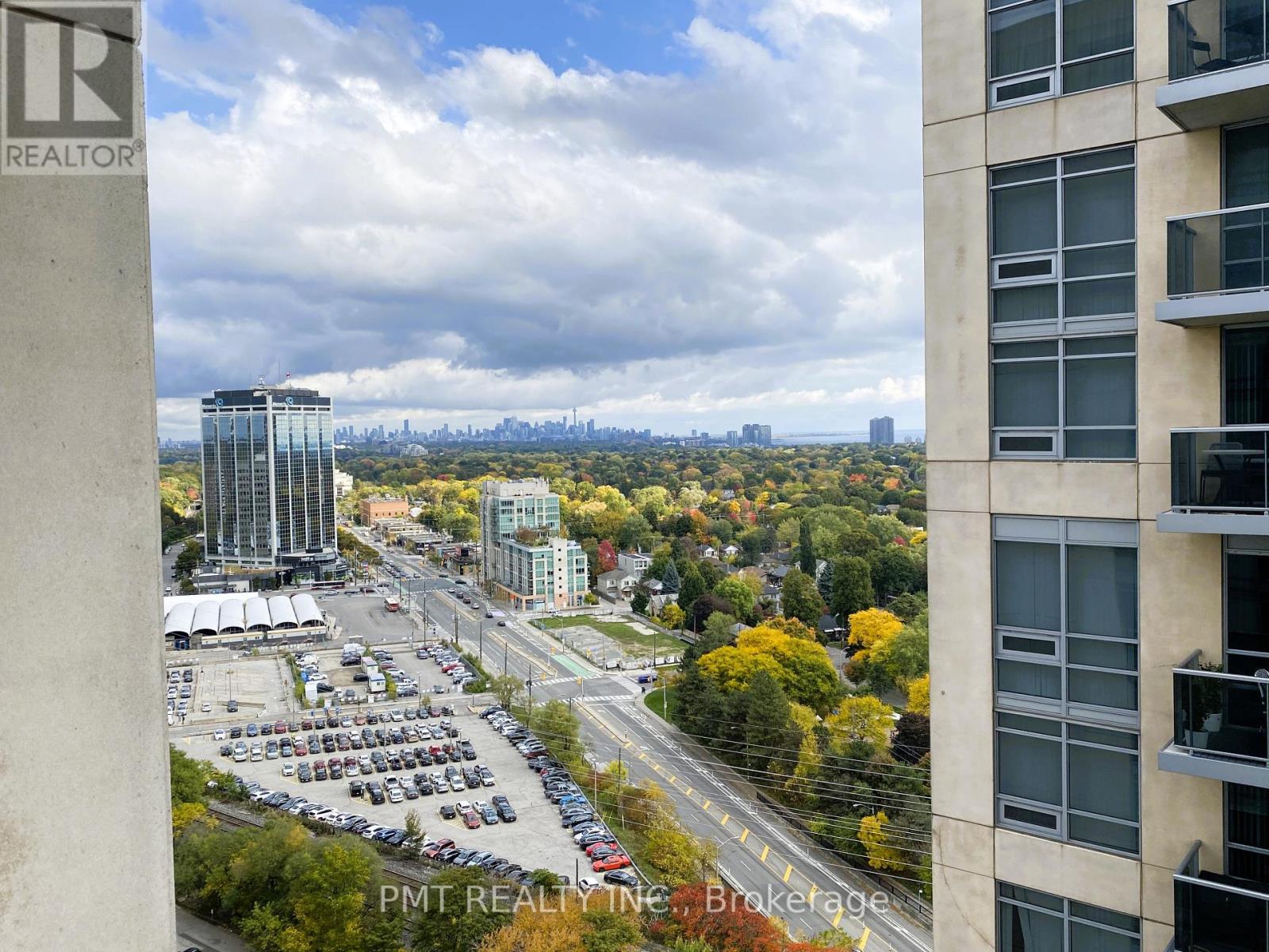 2203 - 5 Michael Power Place, Toronto, Ontario  M9A 0A3 - Photo 26 - W12474744