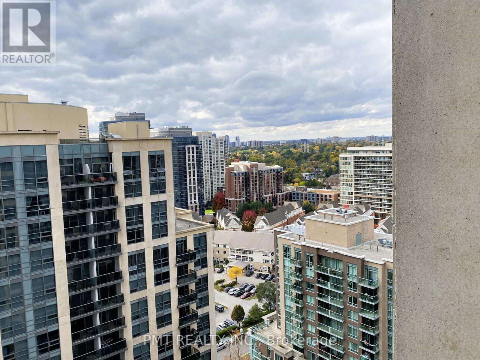 2203 - 5 Michael Power Place, Toronto, Ontario  M9A 0A3 - Photo 29 - W12474744