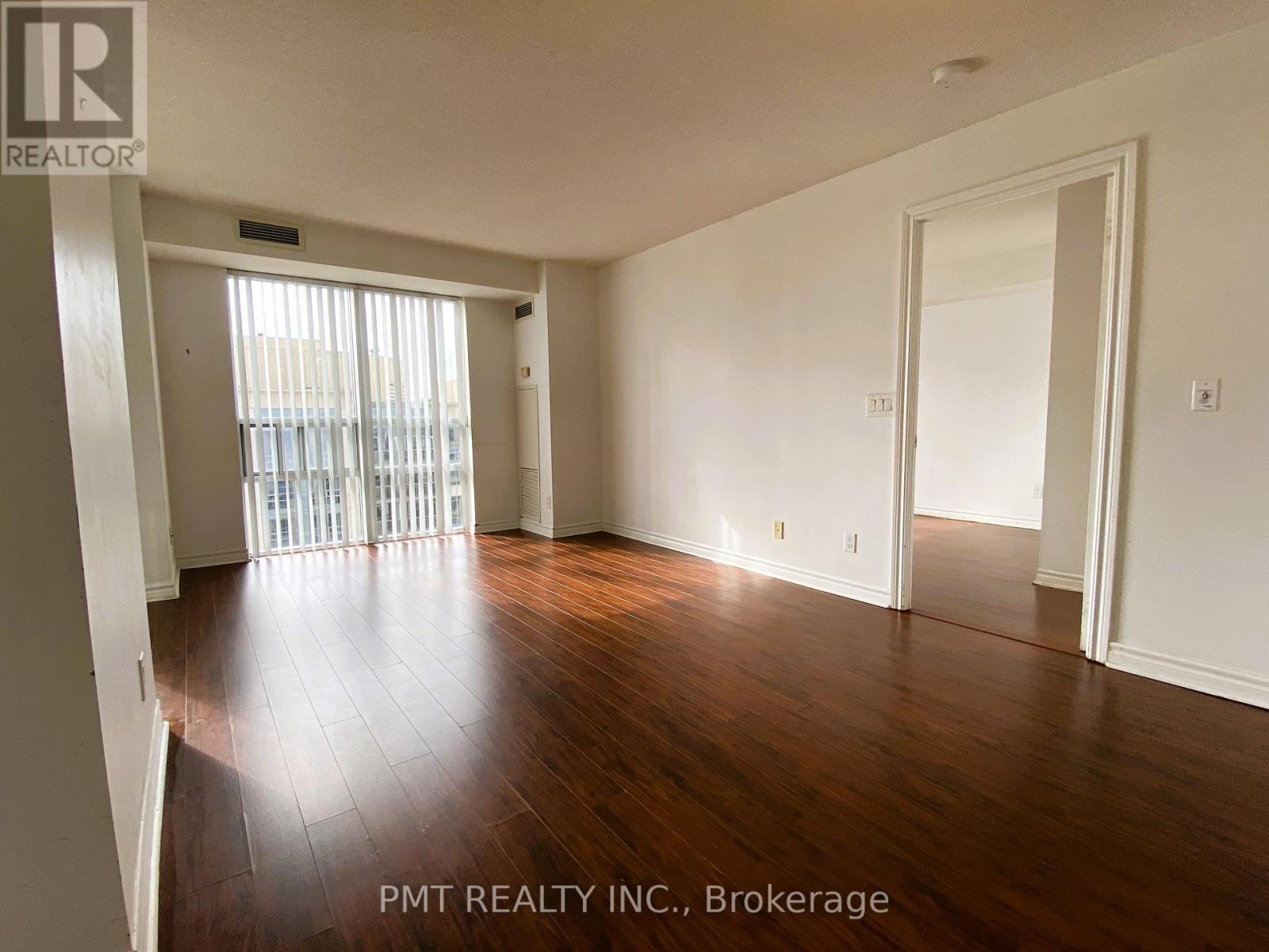 2203 - 5 Michael Power Place, Toronto, Ontario  M9A 0A3 - Photo 7 - W12474744