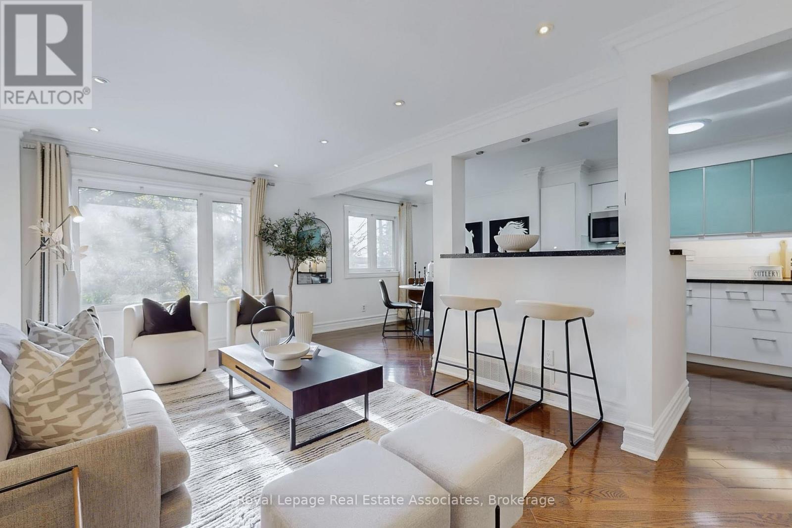 53 - 600 Silver Creek Boulevard, Mississauga, Ontario  L5A 2B4 - Photo 6 - W12473314